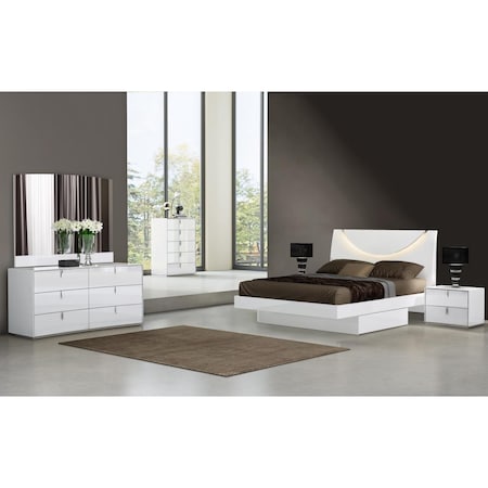 Gfancy Fixtures White California King Size Bedroom Set, 4 Piece, 480.3 x 193.7 x 74.1 in. GF3665087